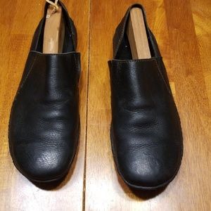 2 for 40 Born black walking shoes